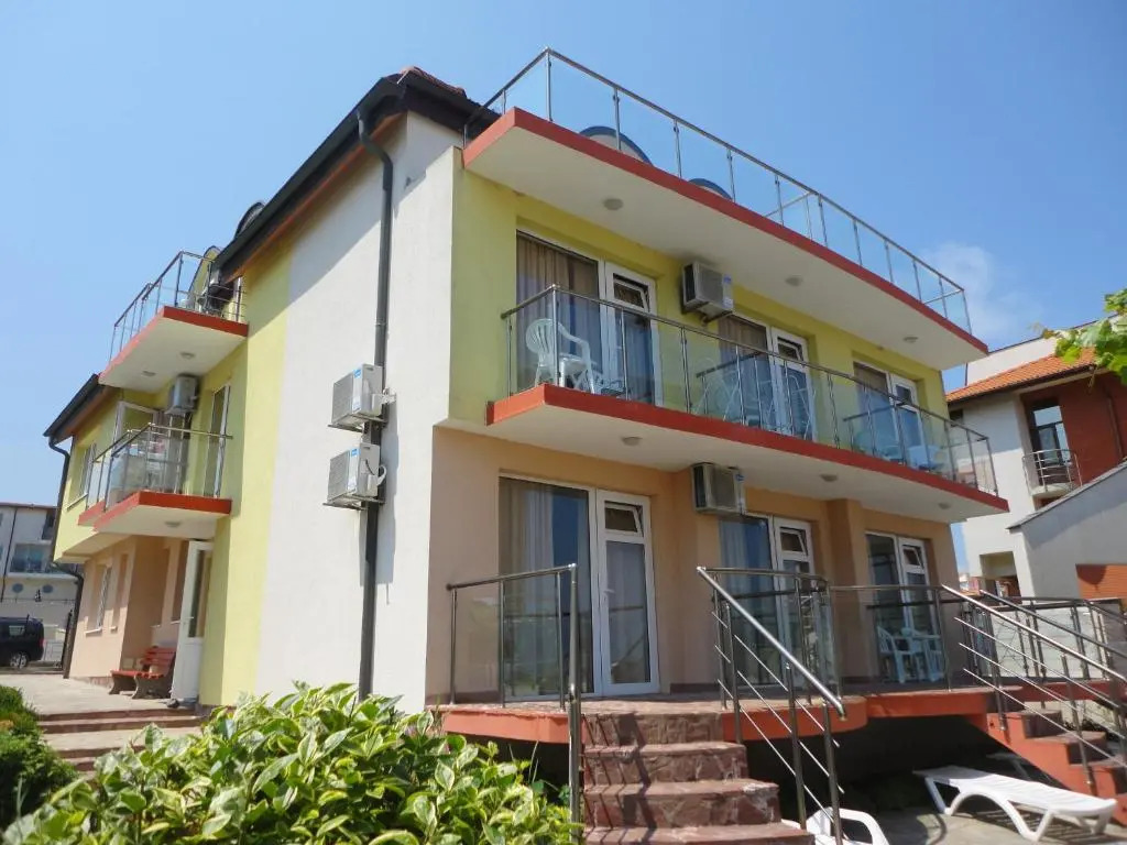 Barex Family Hotel