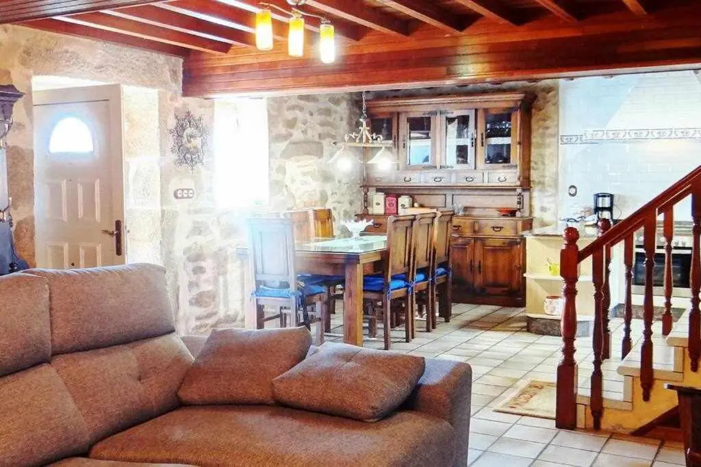 Casa Rural en Lira con jardín