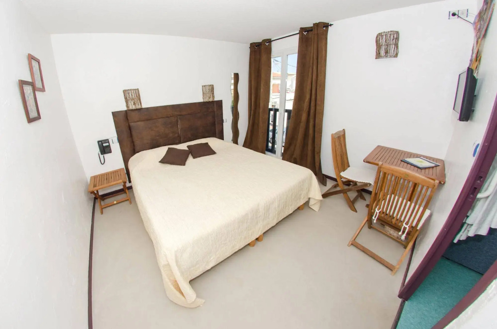 Logis Hotel De La Clape