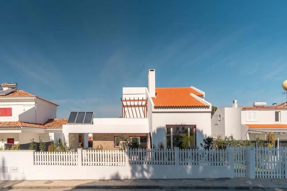 LV Premier LA2 pool, AC, garden, sea view