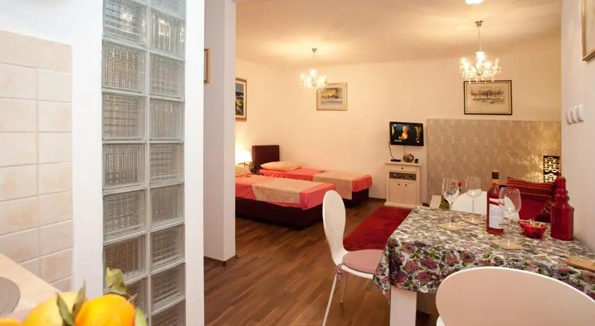 Apartments Freska