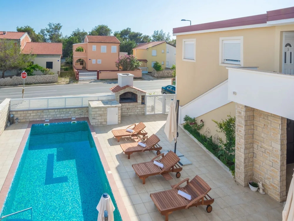 Villa Karmen