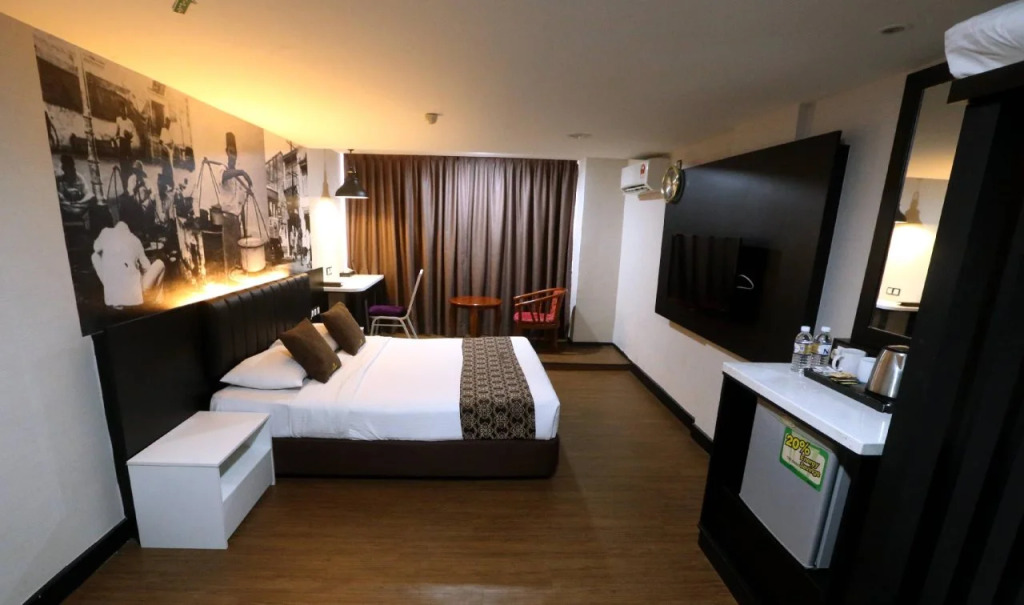 Golden Nasmir Hotel