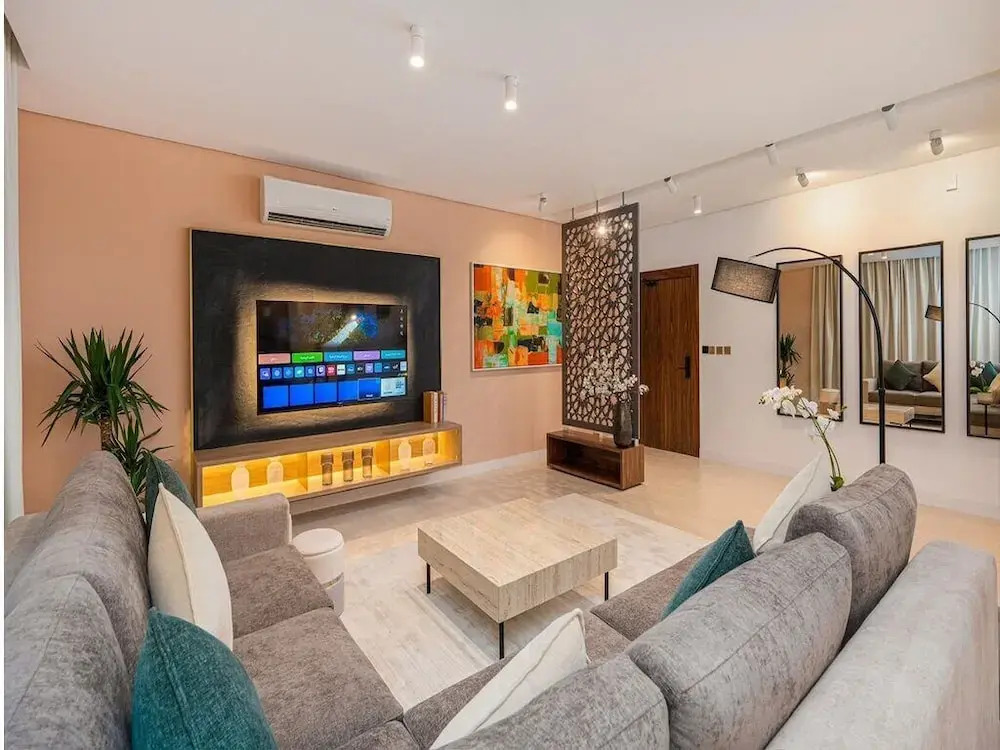 Luxury & Elegant Apartment in Almughrizat