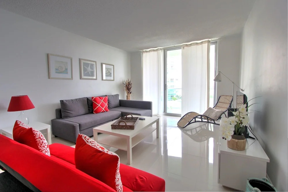 Tides - Private Condo