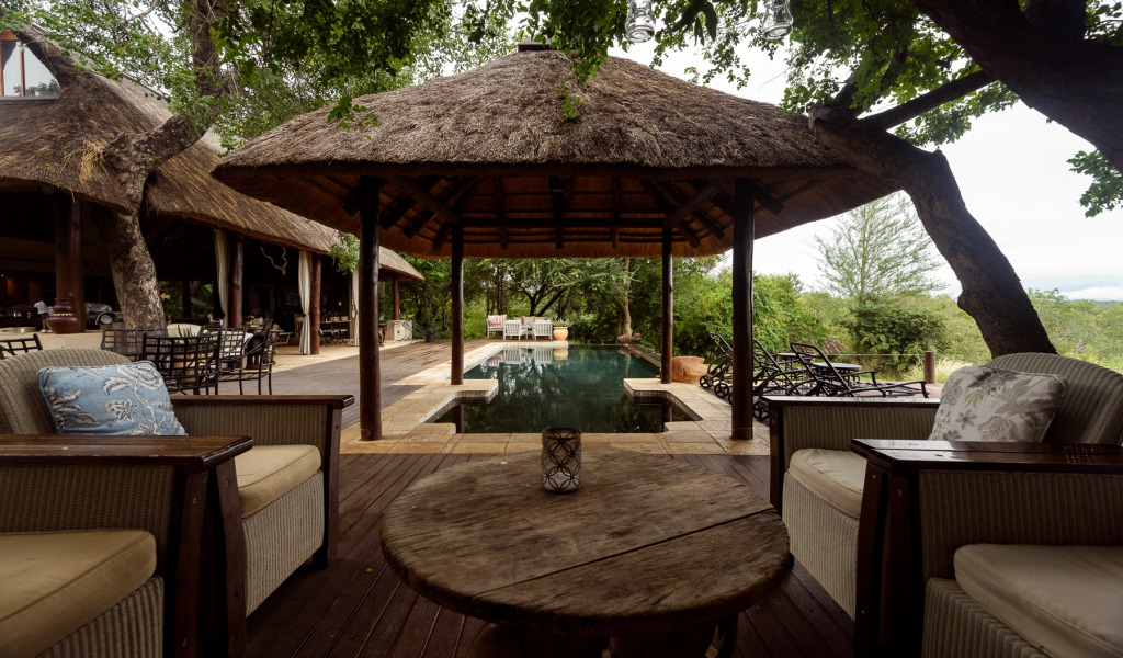 Khaya Ndlovu Safari Manor