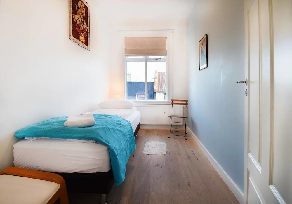 Apartment G4