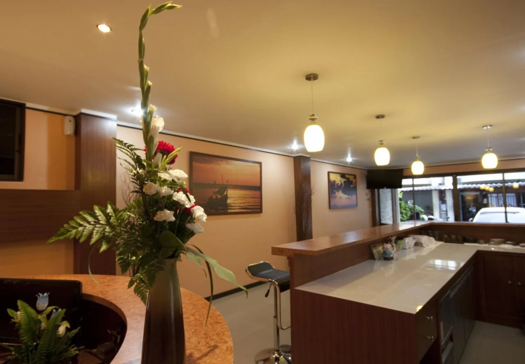 Sun Beach House