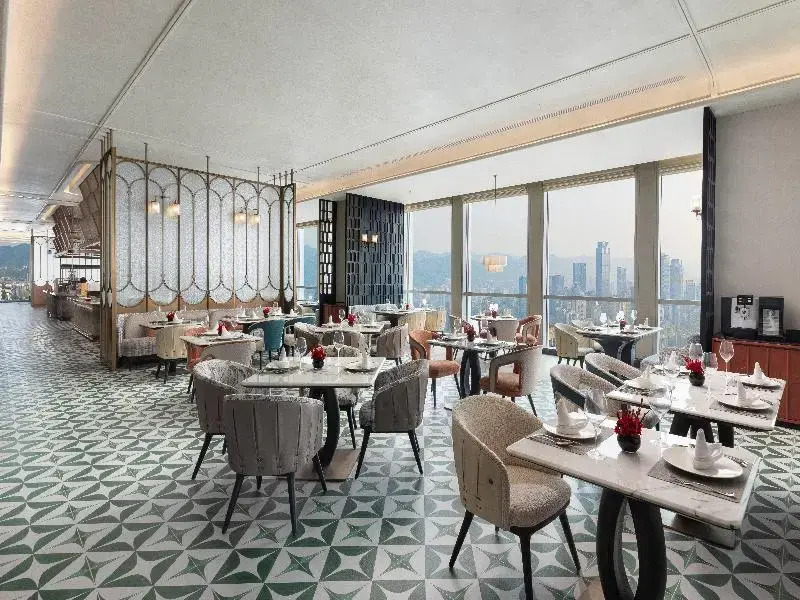 Vignette Collection TFT Chongqing by IHG