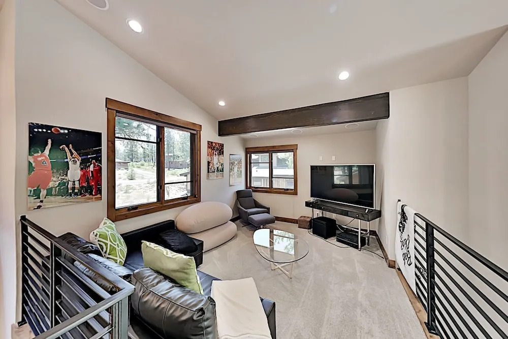 Spacious W/ Chefs Kitchen & 3-car Garage 4 Bedroom Home