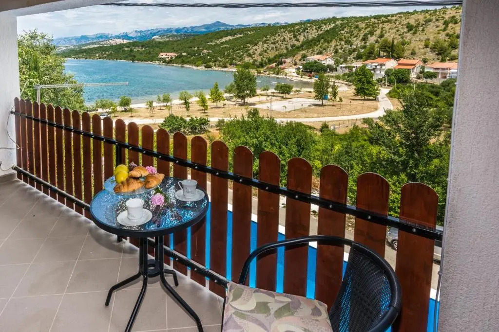 Vacation Home Uni