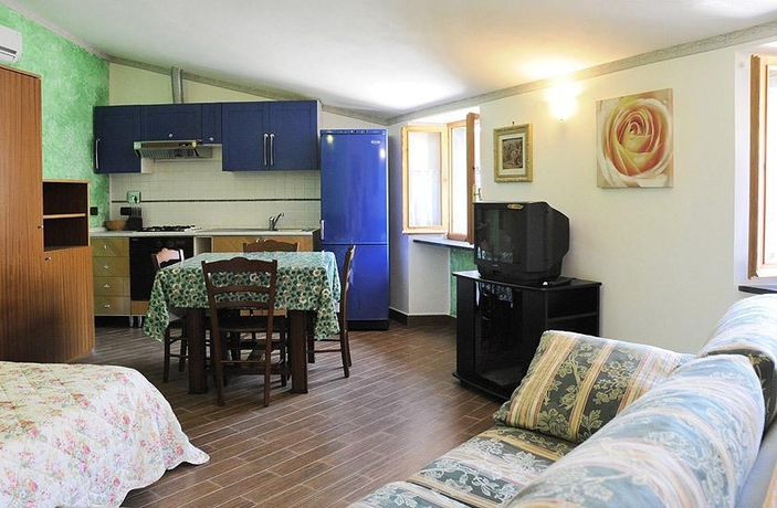 Michela Rooms
