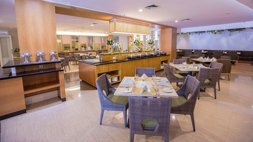 Emerald Garden International Hotel