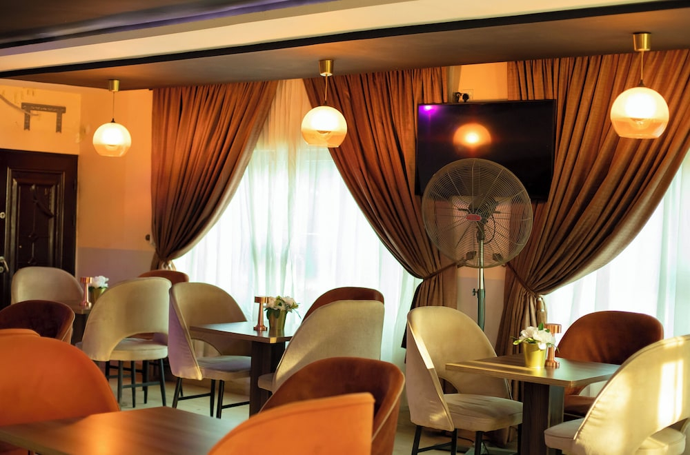 Lacasa Hotel Epe