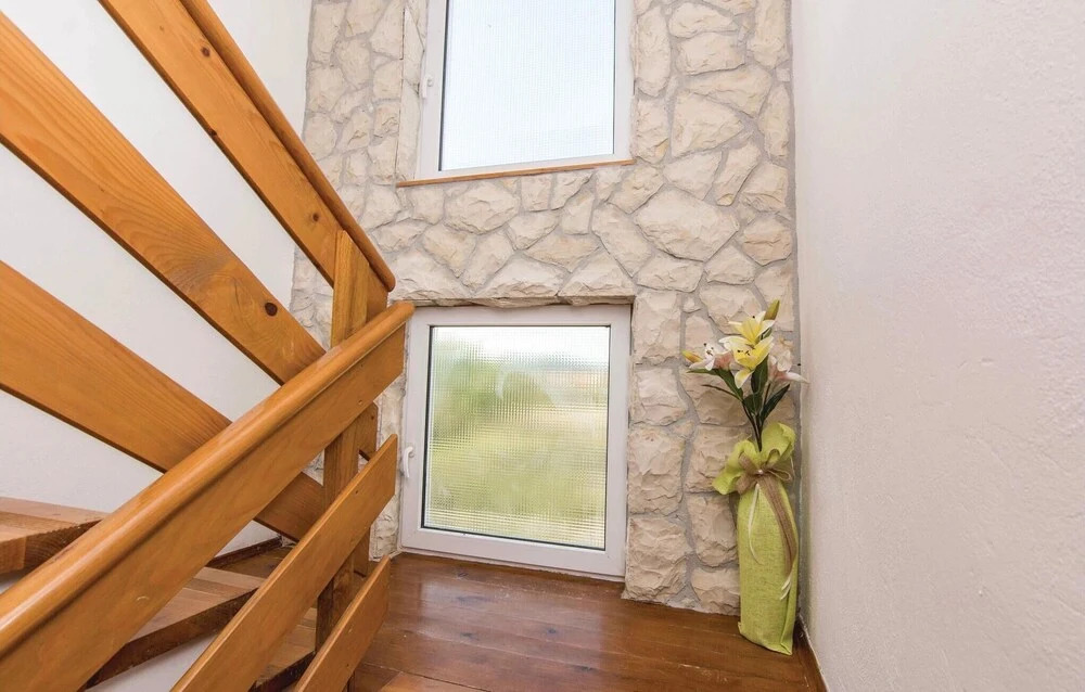 Nice Home in Pakostane With 5 Bedrooms, Wifi and Outdoor Swimming Pool