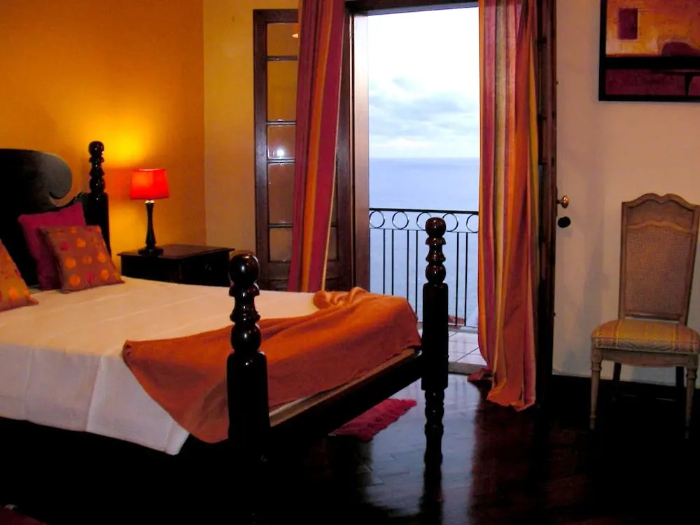 Villa with 3 Bedrooms in Funchal, with Wonderful Sea View, Private Pool, Furnished Terrace - 3 Km From the Beach
