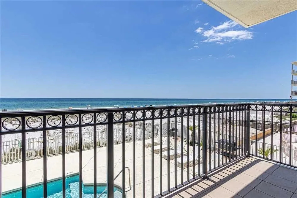 Legacy 103 - 3 Br condo by RedAwning