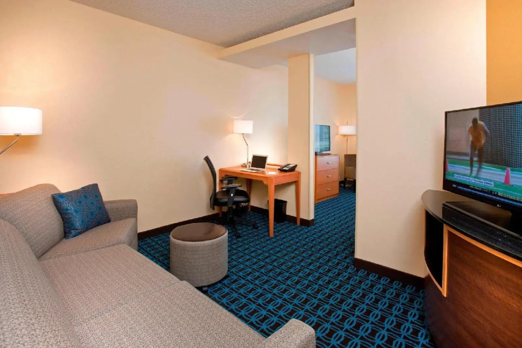 Fairfield Inn & Suites by Marriott Denver Tech Center/ South