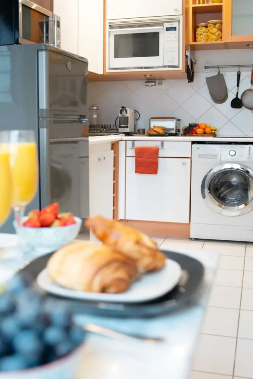 1BR Near Eiffel & Les Invalides