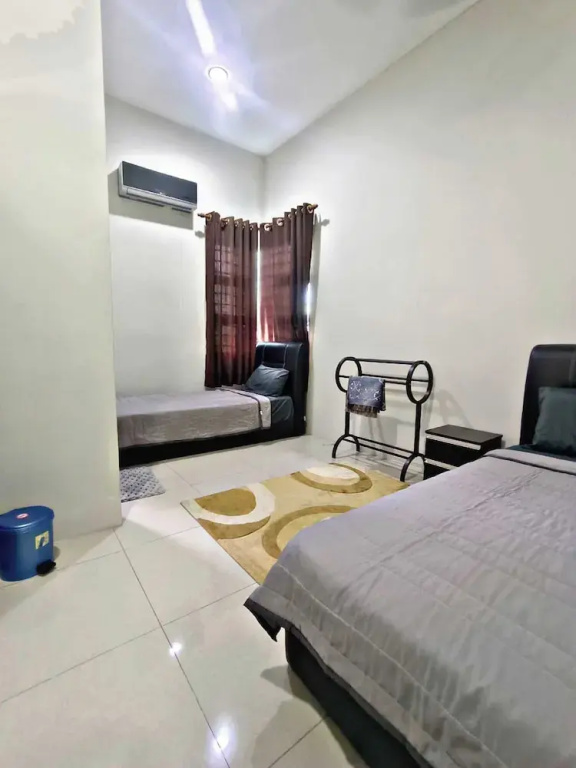 Klia Airport Homestay 9