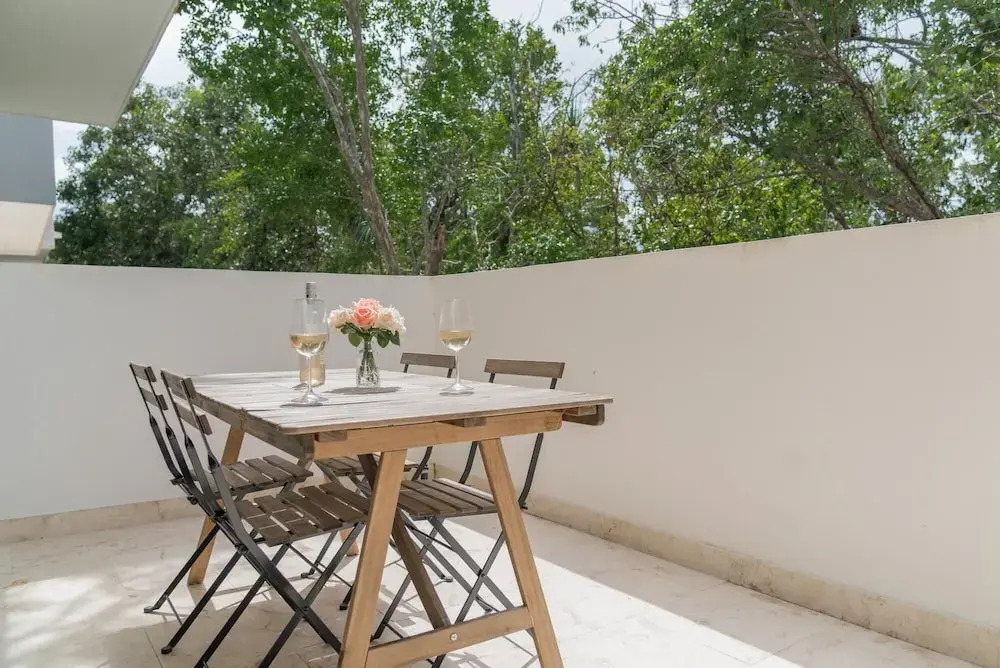 Deluxe Condo in Anah Village Stunning Complex With the Best Amenities Pool w Fountain