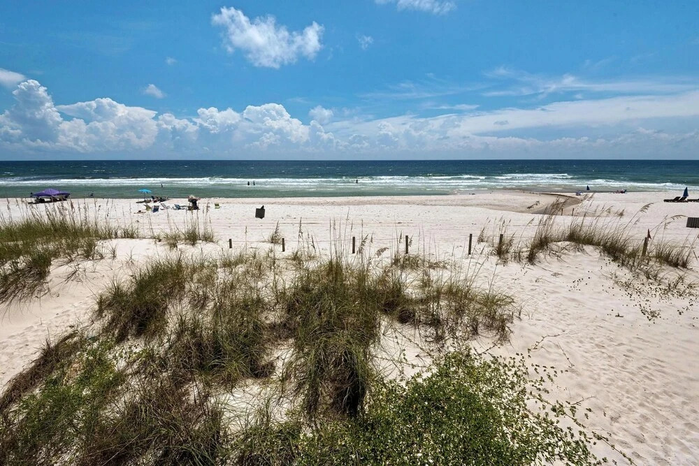 Directly On The Beach! First Floor Sundeck! Near Pier Park! Sleeps 6
