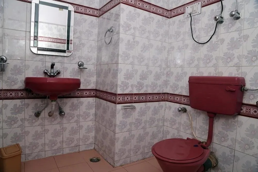 OYO 22664 Hotel Whispering River