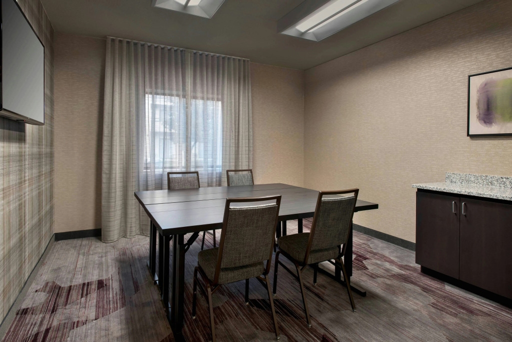 Courtyard by Marriott Rockville
