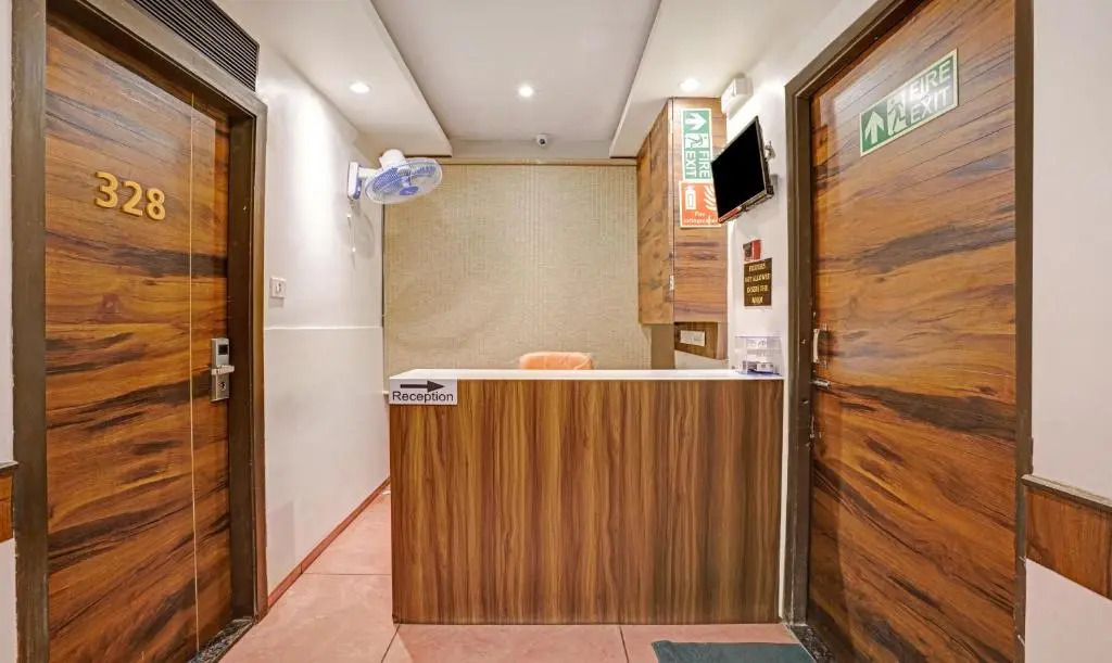 Itsy By Treebo - Bkc Mannat
