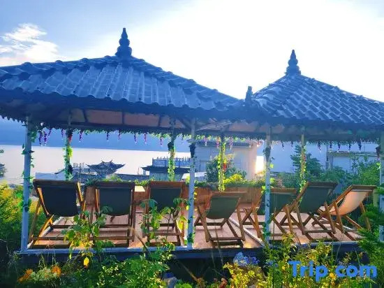 Jinghaiyuan Homestay