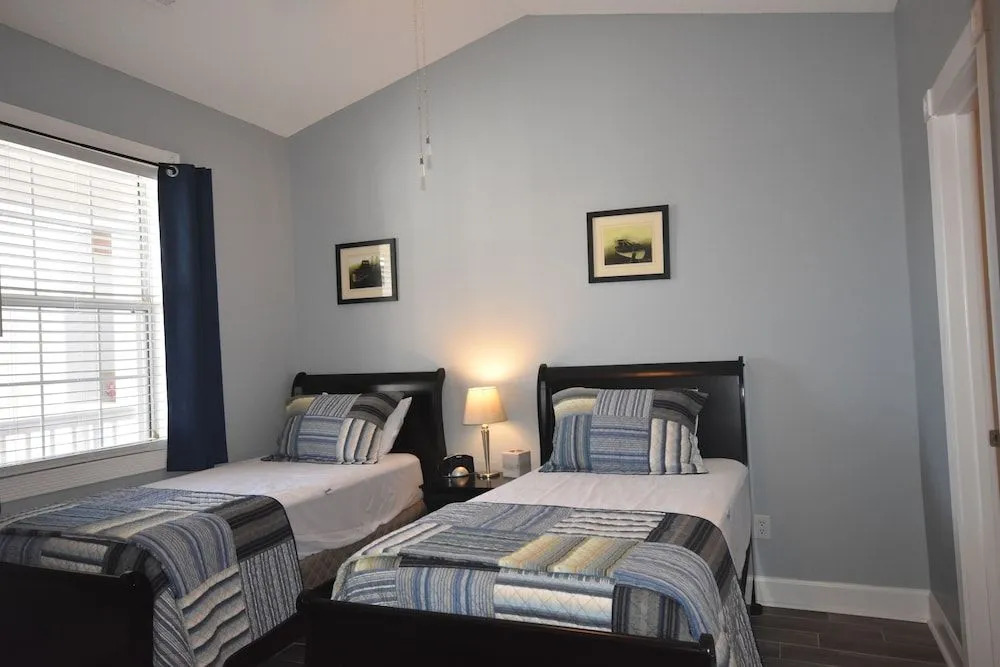 4737 Wild Iris Drive Magnolia Place 2 Bedroom Condo by RedAwning