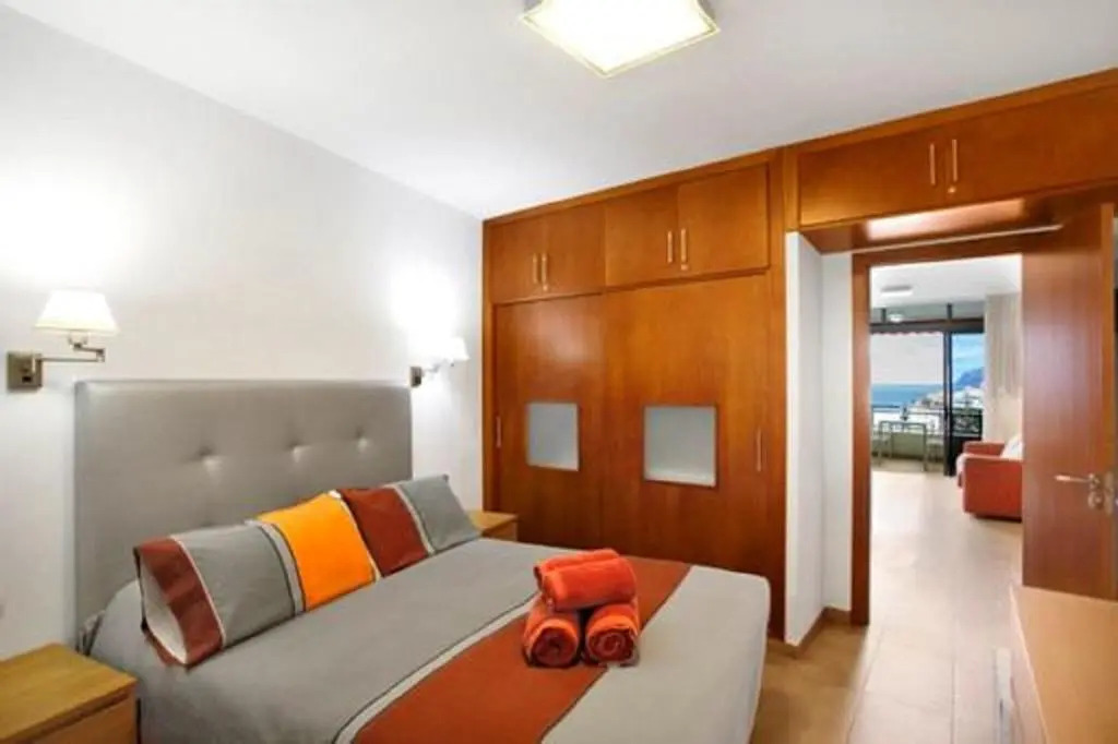 One bedroom appartement with sea view shared pool and balcony at Puerto de Santiago 1 km away from the beach
