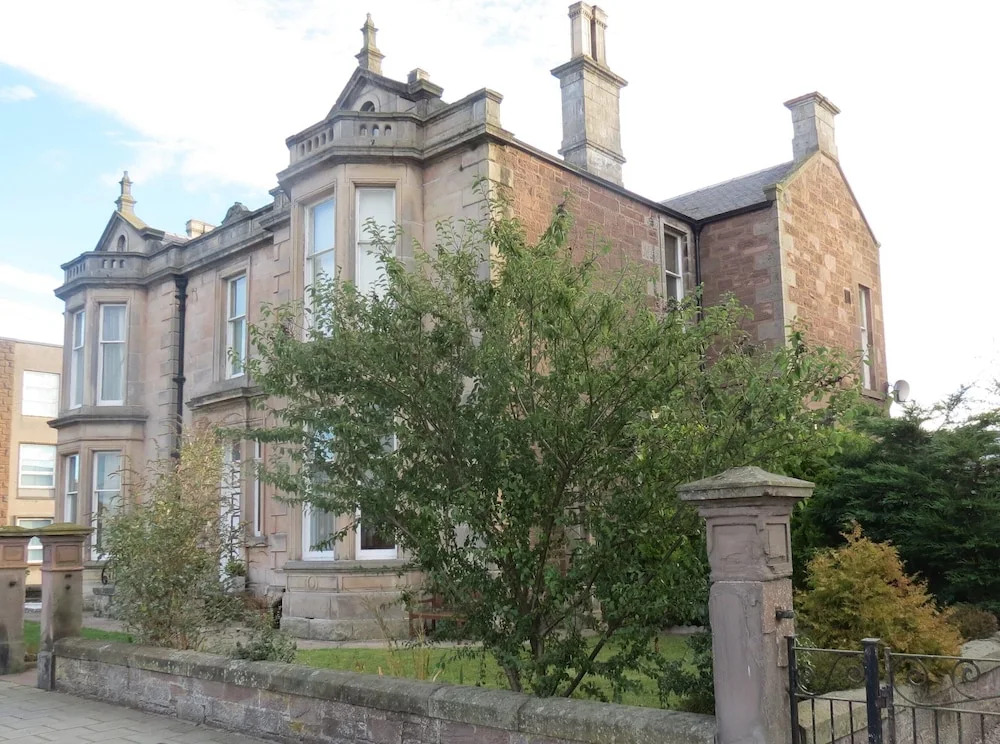 Esk Guest House