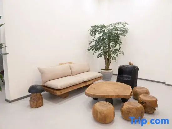 Yizhujju · Namu Homestay (Guanling High-Speed Railway Station)