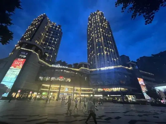 Chongqing River Love Apartment