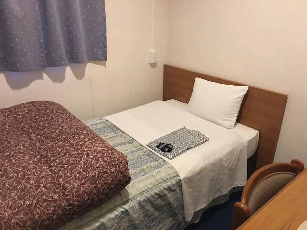 Yuki Hotel