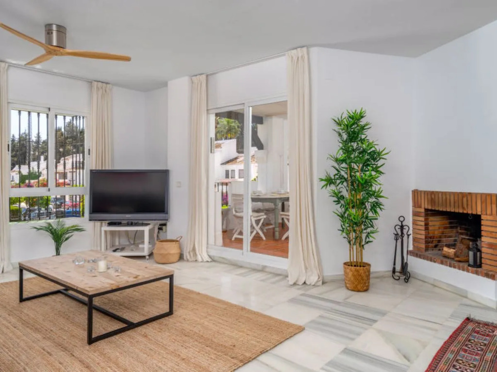 Top renovated penthouse in Los Naranjos