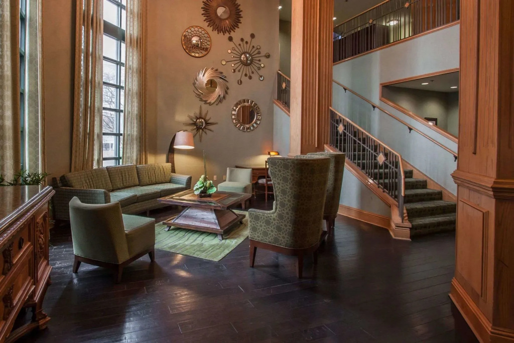 MOXY Memphis Downtown