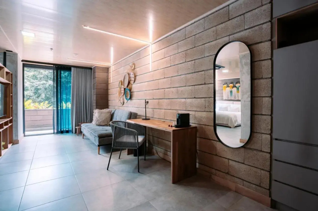 Hotel Living by Armoniko
