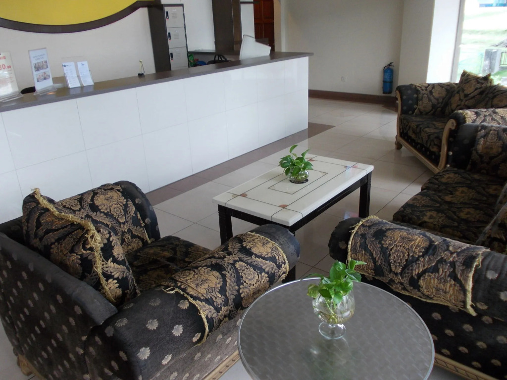 Hotel Sri Sutra - PJ Jalan 227