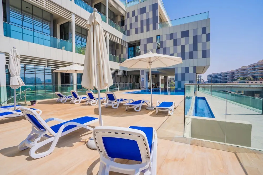 Nasma Luxury Stays - Al Raha Lofts 2