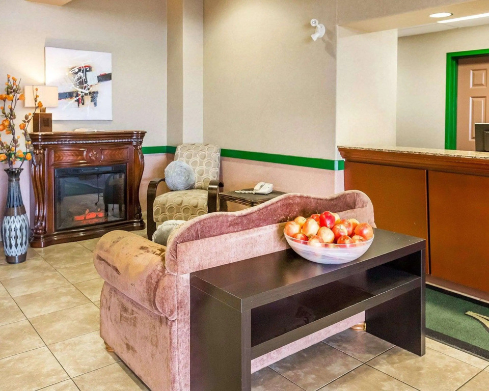 Quality Inn & Suites Lethbridge East
