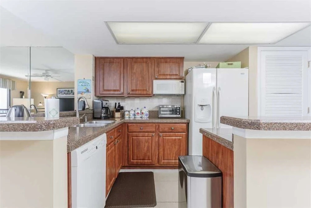 Windjammer 207 - Two Bedroom Condo