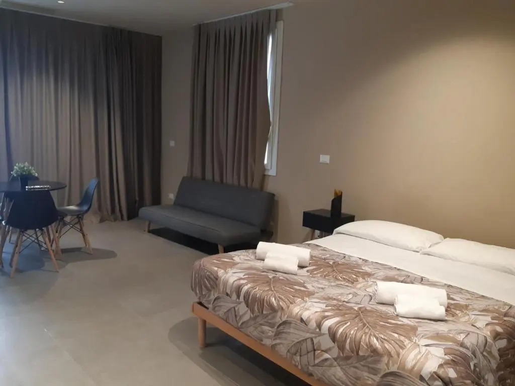 Amare Suite & Apartments