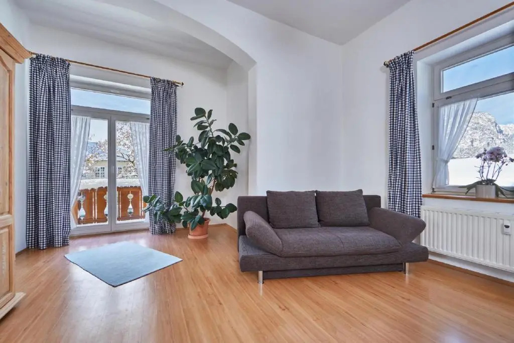 Apartments Alte Villa