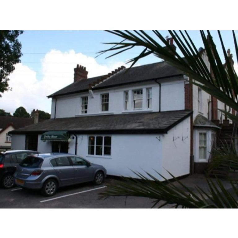 Yardley Manor Hotel