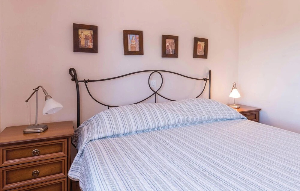 Nice Home in Liznjan With Wifi and 4 Bedrooms
