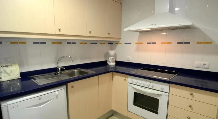 Apartamentos Mestral