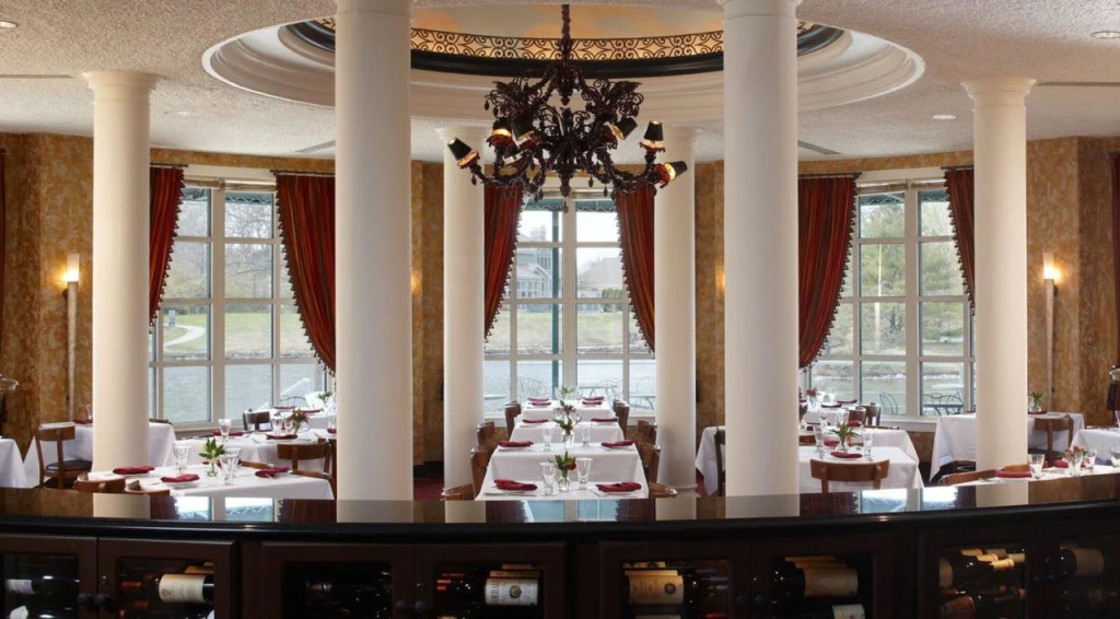 Inn on Woodlake