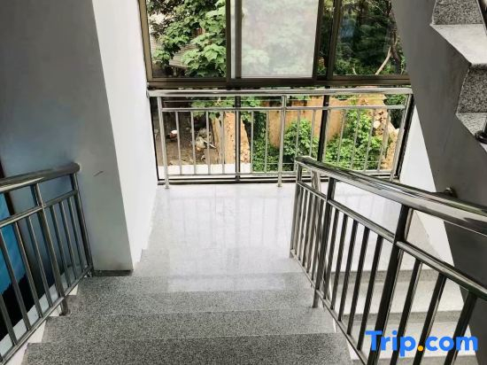 Mengyin Shengshi Hotel
